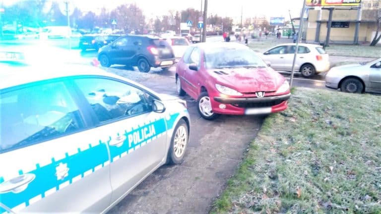 Potrącenie pieszego na Rondzie Inwalid&oacute;w Wojennych