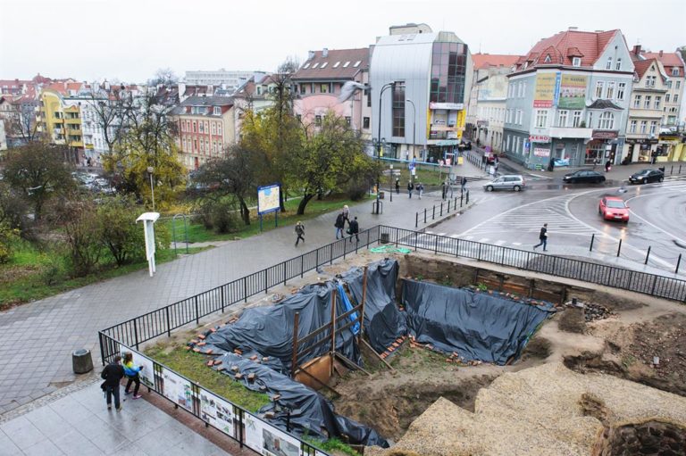 Koniec dziury pod Wysoką Bramą?
