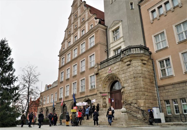 Miasto kontroluje żłobki. Właściciele plac&oacute;wek: to zemsta