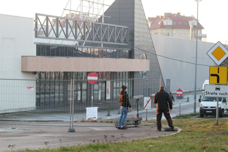 Jednak Castorama Olsztyn. Ruszyła budowa na terenie byłego Tesco. Trwa poszukiwanie pracownik&oacute;w