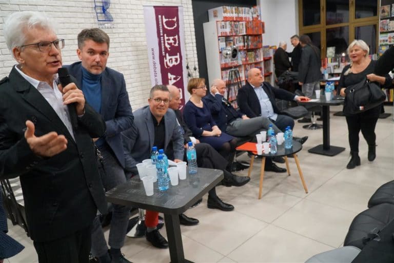Debata pt. &bdquo;Polskie sądownictwo: sp&oacute;r o władzę czy o Rzeczpospolitą?&rdquo;