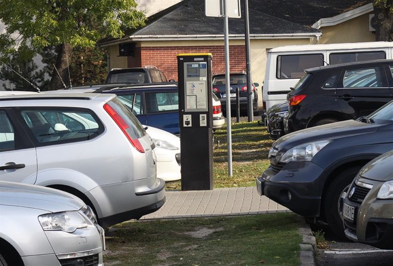 Olsztyn będzie się sądził o zr&oacute;żnicowanie stawek w strefie płatnego parkowania