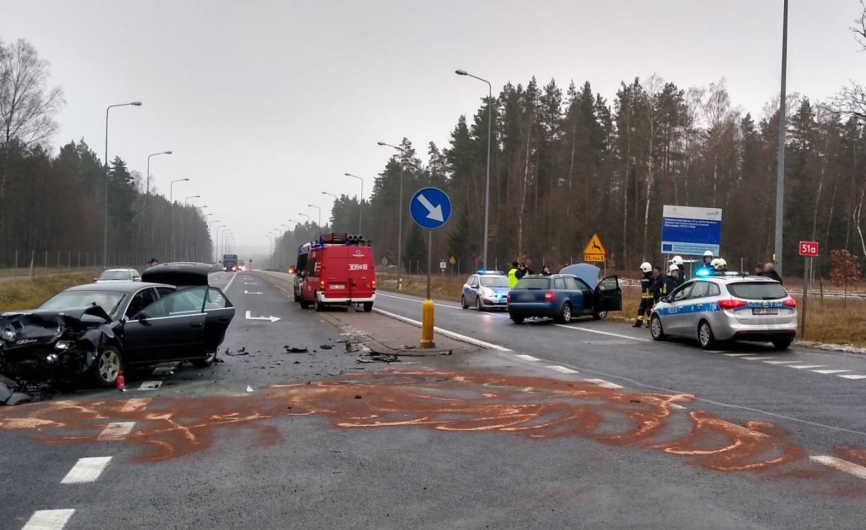 Uwaga wypadek na drodze do Olsztyna. Utrudnienia w ruchu
