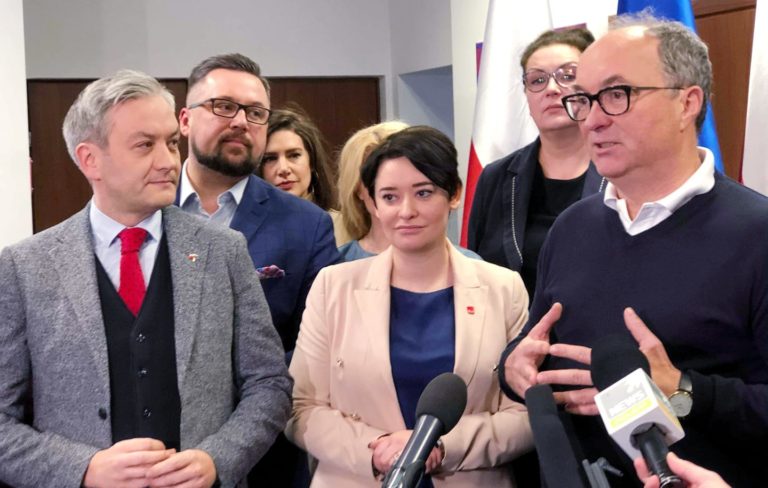 Co oznacza być kobietą w Polsce? Posłanki i członkinie partii politycznych, porozmawiają o tym w Olsztynie