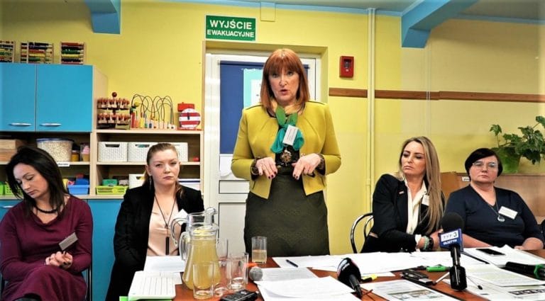 Miejska kł&oacute;tnia o finansowanie przedszkoli. W tle miliony