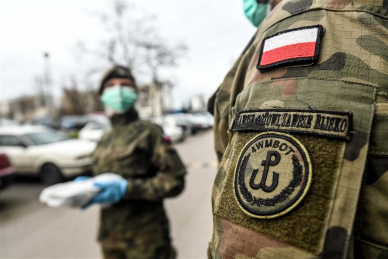 Żołnierze z Warmii i Mazur wspierają kombatant&oacute;w