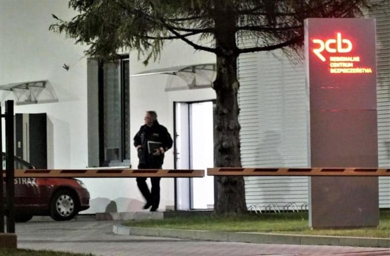 Nocne spotkanie p. Grzymowicza z szefami służb. Wyznaczono miejsca izolacji dla mieszkańc&oacute;w Olsztyna