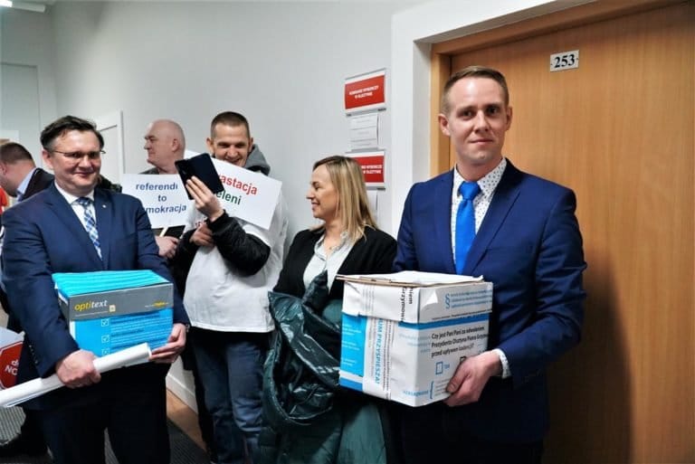 Referendum przyspiesza! Wpłynął wniosek ws. odwołania prezydenta Grzymowicza