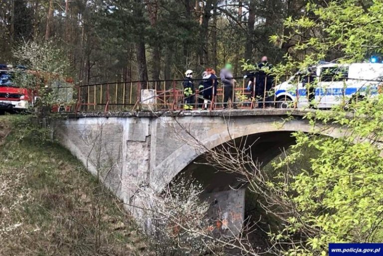 15-latka chciała odebrać sobie życie