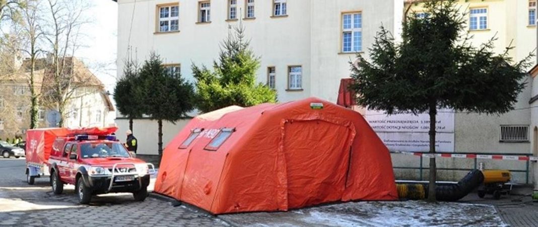 Warmińsko-mazurskie: Namioty logistyczne pod publicznymi szpitalami w regionie