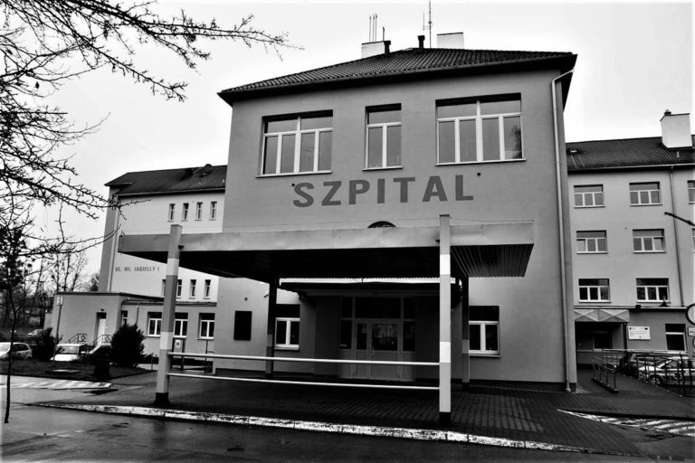 Zmarł pacjent zakażony koronawirusem. To pierwszy przypadek w warmińsko-mazurskim