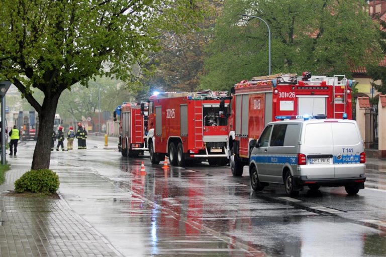 Groźna sytuacja. Doprowadzili do przerwania instalacji gazowej na ul. Jagiellońskiej