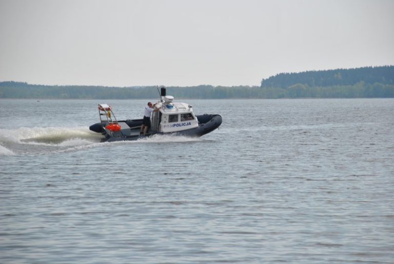 W jeziorze znaleziono zwłoki dwóch mężczyzn