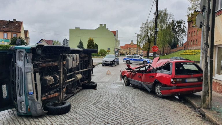 Dostawczak Daewoo Lublin zmiażdżył Passata
