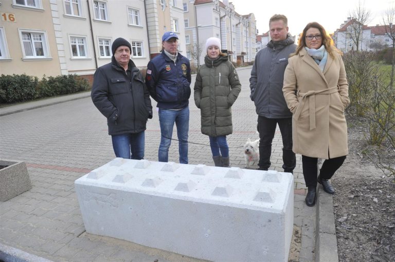 Kargul i Pawlak po olsztyńsku. Sąsiedzki sp&oacute;r na osiedlu Belweder