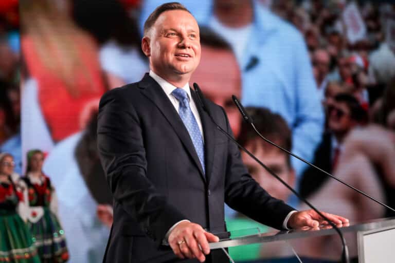 Analiza. Andrzej Duda w I turze dostał o ponad 3 mln więcej głos&oacute;w niż pięć lat temu