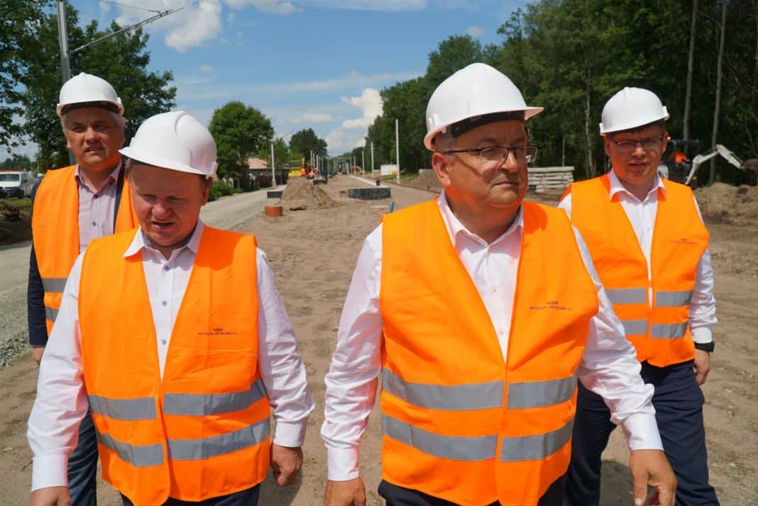Minister Adamczyk na olsztyńskich Likusach: nowe przystanki zwiększą dostęp do kolei