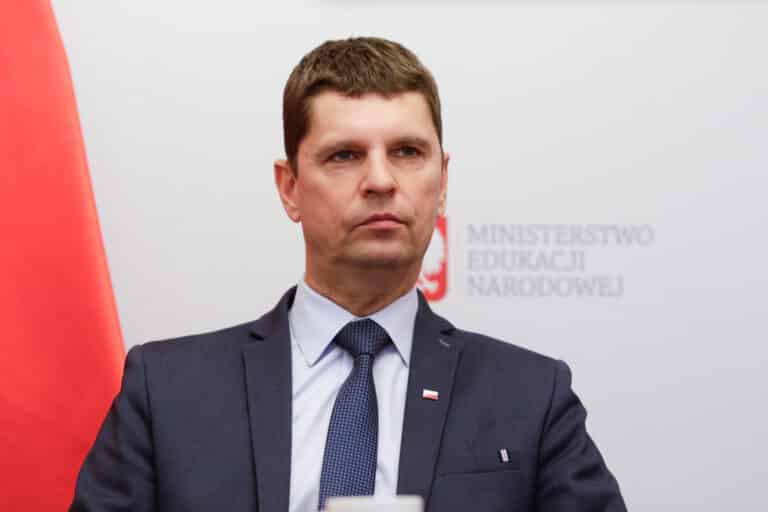 MEN: egzamin &oacute;smoklasisty będzie przeprowadzany od 16 do 18 czerwca