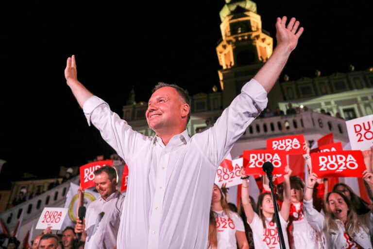 Exit poll Ipsos: Andrzej Duda zwycięzcą II tury wybor&oacute;w prezydenckich