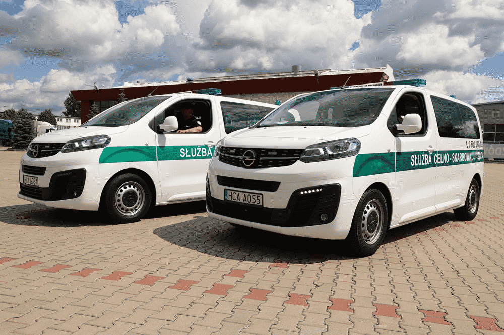 Nowe radiowozy dla olsztyńskiego KAS-u