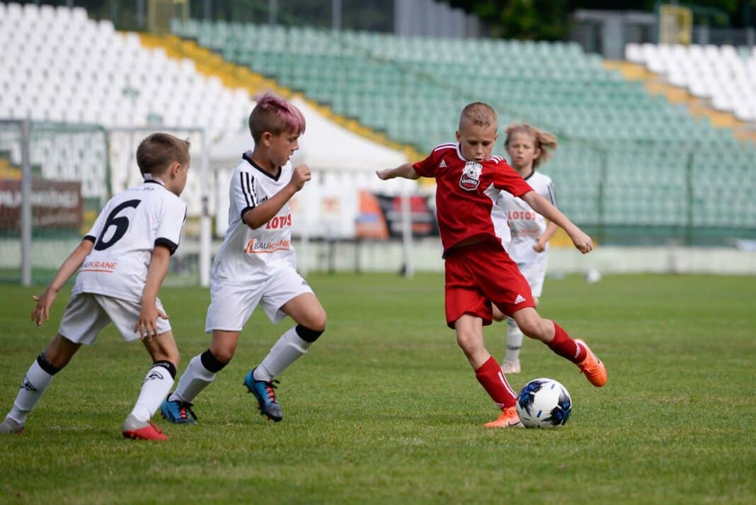 Sukces młodych piłkarzy z Olsztyna na ogólnopolskim turnieju w Gdańska