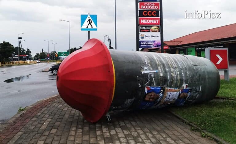 Potęga żywiołu była olbrzymia. Wielkie zniszczenia po burzy