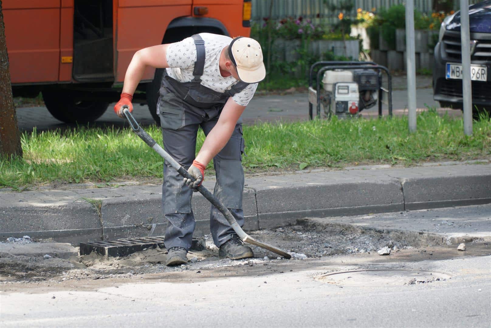 Remont ruchliwej ulicy w centrum Olsztyna. Utrudnienia potrwają do końca miesiąca