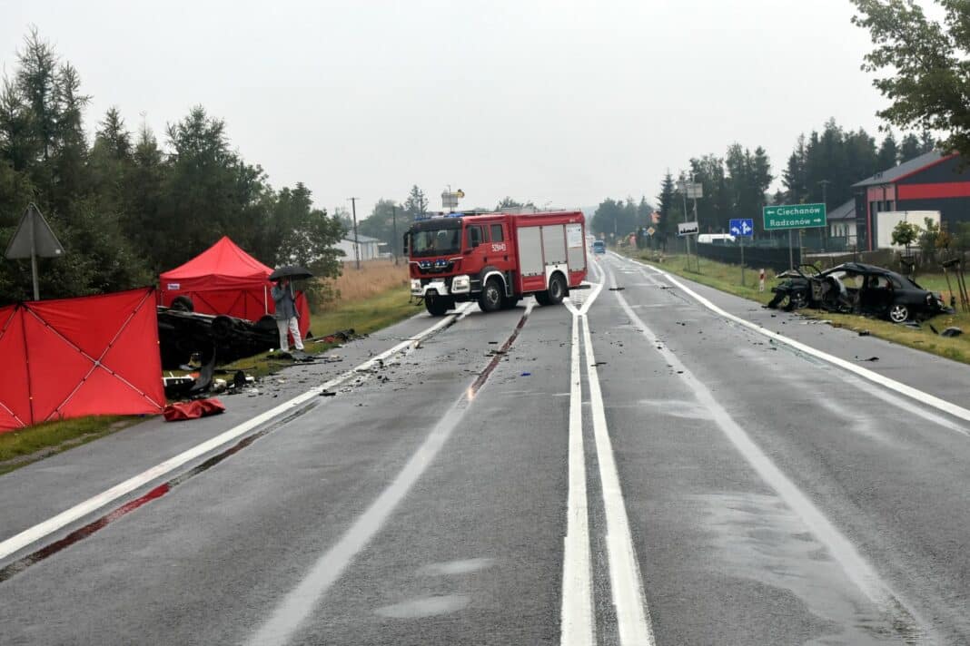 Zginęły dwie osoby, a cztery zostały ranne