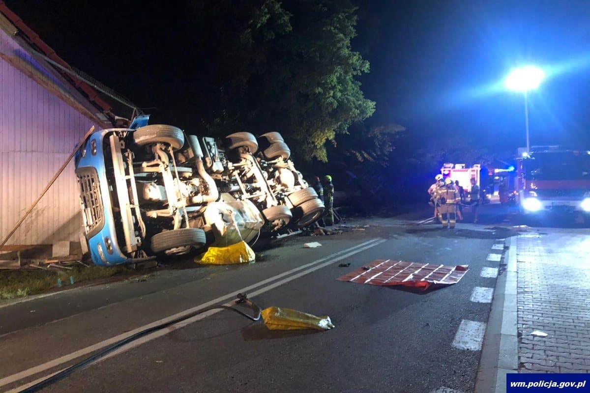 Droga nr 58 odblokowana po wypadku ciężarówki motoryzacja Olsztyn, Wiadomości