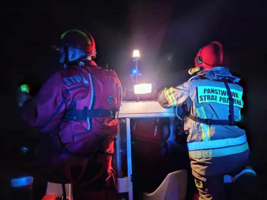 Drugą noc z rzędu, ratownicy pracowali na jeziorze w naszym regionie