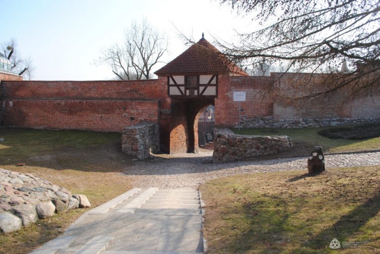 Rusza remont mur&oacute;w obronnych w Pasłęku