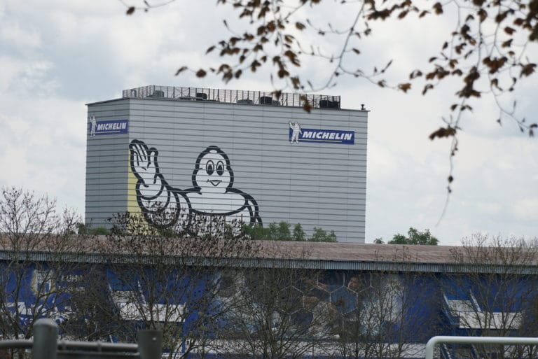 U pracownika Michelina potwierdzono zakażenie koronawirusem. Ile osób wysłano na kwarantanne?