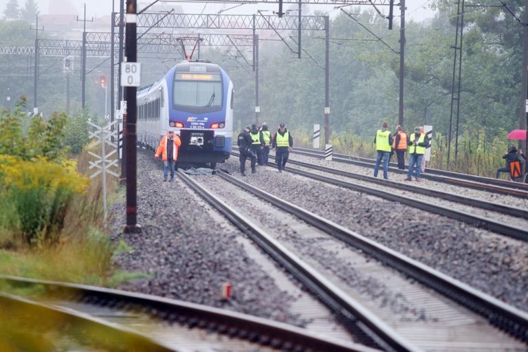 Makabryczna śmierć na torach w Olsztynie. Pociąg hamował na jego zwłokach