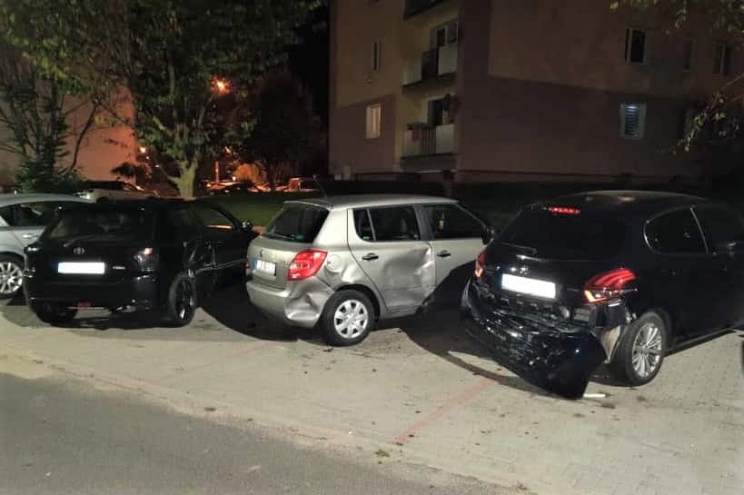 Poszukiwany sprawca uszkodzenia trzech pojazdów zaparkowanych pod blokiem