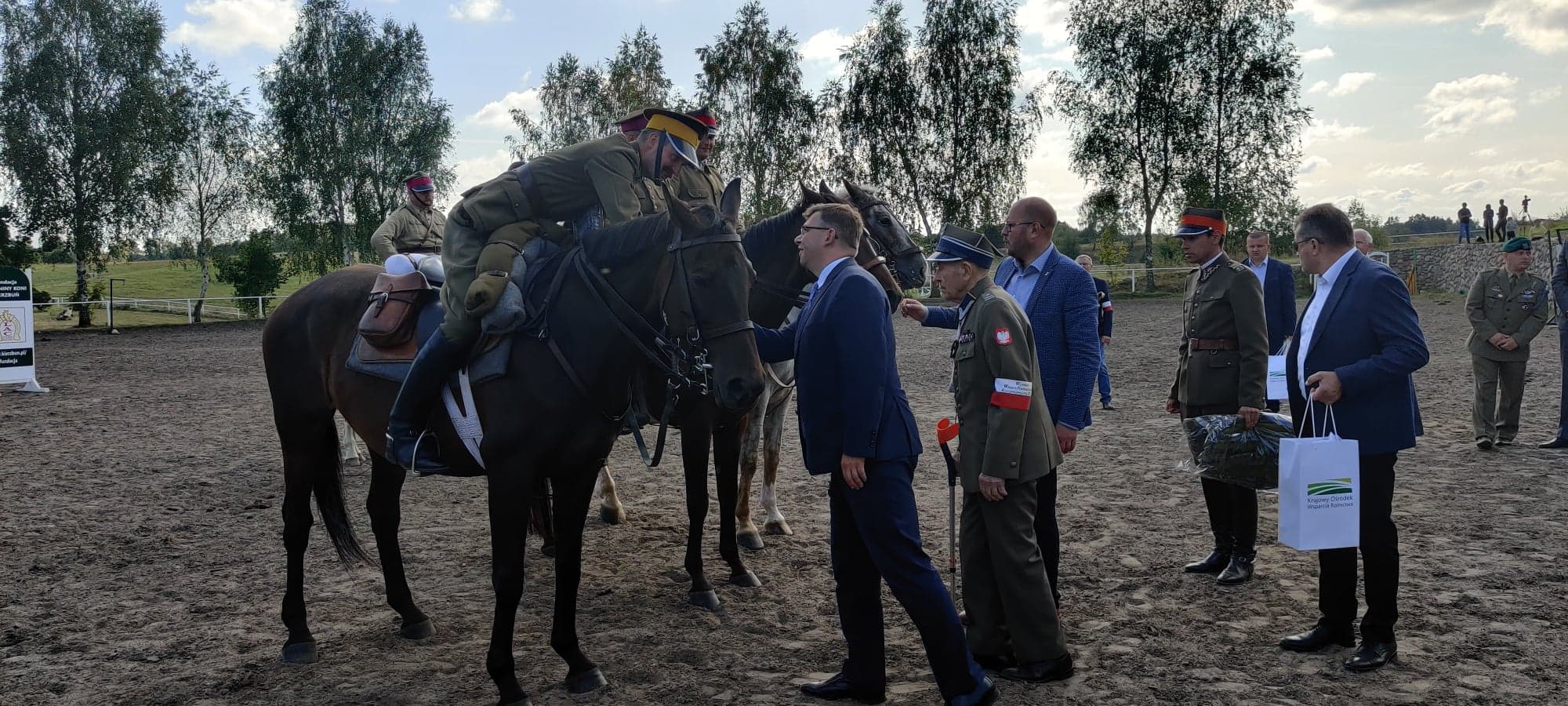 Wojewoda brał udział w uroczystościach upamięt