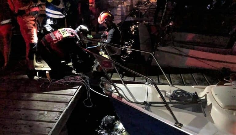 Wyłowiono ciało mężczyzny z jeziora