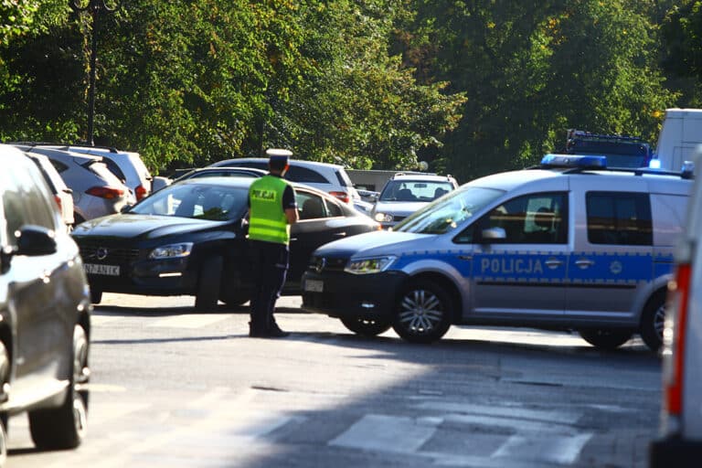 &bdquo;podłożono broń biologiczna w budynku&rdquo;. Zamknięto ulicę w centrum Olsz