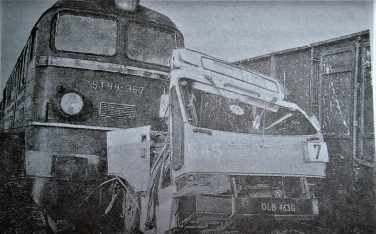 6 os&oacute;b zabitych, 14 rannych. To najczarniejszy dzień w historii olsztyńskiego transportu miejskiego