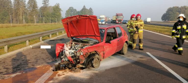 Z poważnymi obrażeniami trafił do szpitala. Zderzenie na S7