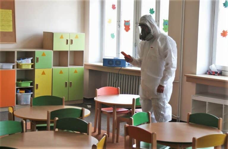 Jest skuteczna metoda na zwalczanie koronawirusa. Robią to u nas