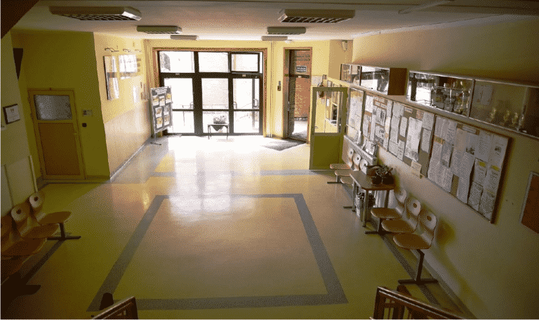 Szkoła podstawowa w trybie hybrydowym. Jest podejrzenie koronawirusa