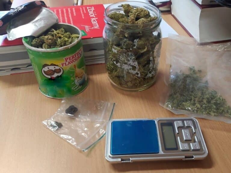 Przy złodzieju perfum znaleźli też narkotyki