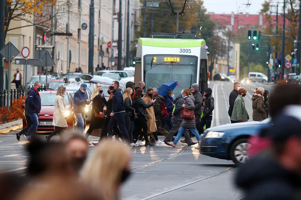 Kolejny dzień protestu. Tym razem kobiety zablokowały centrum Olsztyna w godzinach szczytu