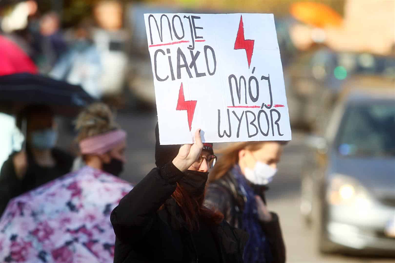 Pięć wniosków do sądu po niedzielnym proteście w Olsztynie ws. wyroku TK kontrola drogowa Wiadomości