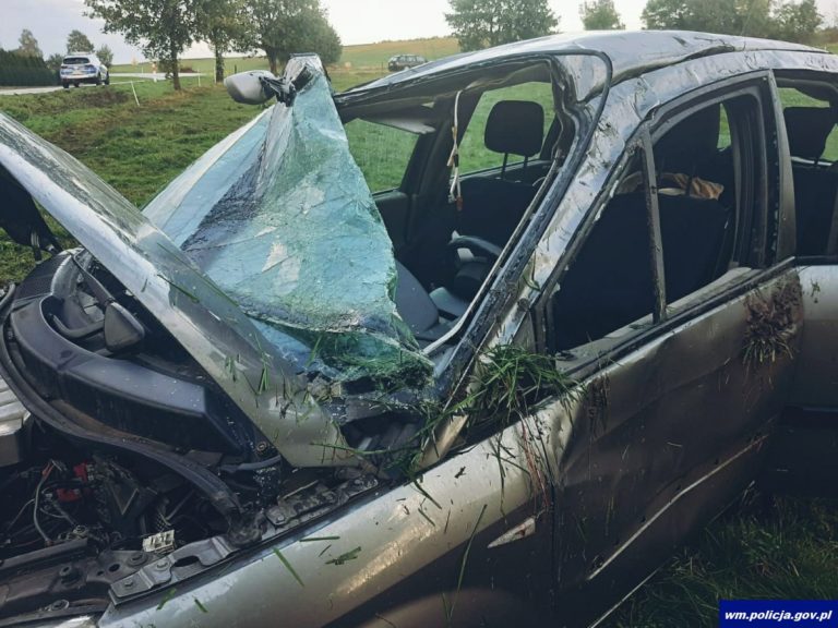46-letnia mieszkanka powiatu olsztyńskiego dachowała. Trafiła do szpitala