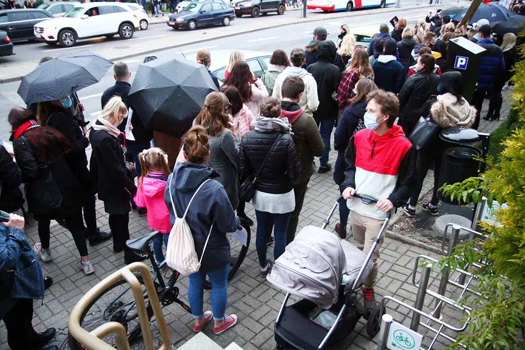 Kolejny dzień protestu. Tym razem kobiety zablokowały centrum Olsztyna w godzinach szczytu