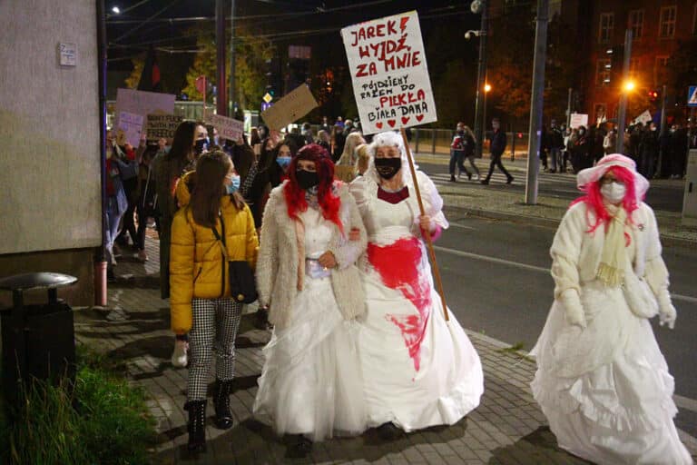 Fotorelacja z sobotnich protest&oacute;w. Czy protestujący znudzili się?