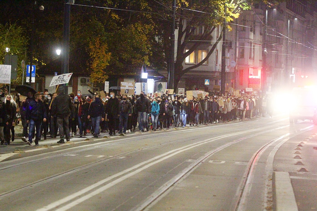 fotorelacja piątkowych protestów w Olsztynie