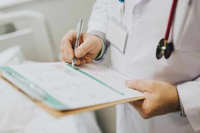 Lekarz rodzinny od piątku może kierować pacjent&oacute;w chorych na COVID-19 do izolatorium