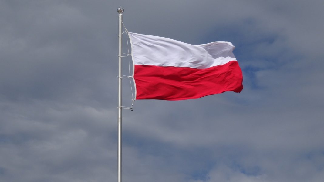 Czy w Olsztynie stanie specjalny maszt, na którym powiewać będzie narodowa flaga?